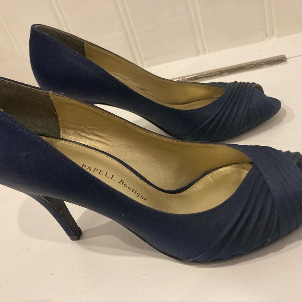 Papell Boutique Women's Formal Occasion Blue Heels (3.5” Heel)